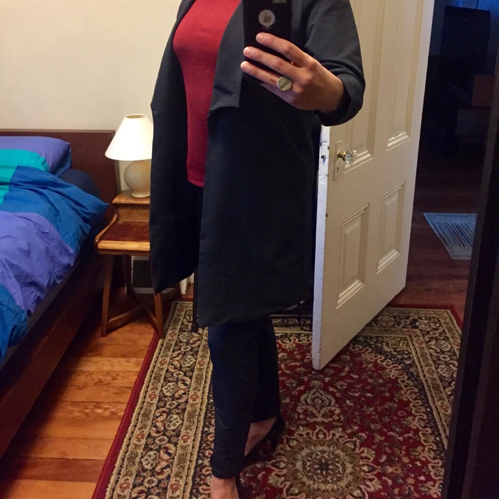 Betabrand travel suit, dark gray, size small